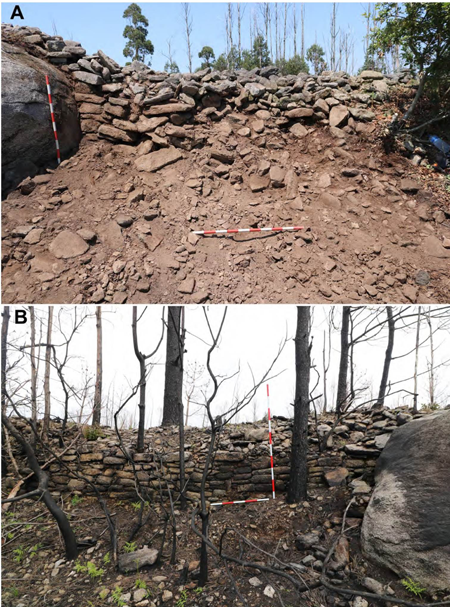 Vista de la cara exterior de la muralla, en el sector sureste. Las dos imágenes están separadas por el mismo afloramiento granítico (UE 2404). 6A: Imagen del sector excavado en el sondeo S2200. 6B: Vista del tramo mejor conservado de la muralla, durante la prospección de 2018 (fotografías de los autores).